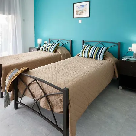 Coral Bay Sea Breeze Apartments - 3 Bedroom Apartment Peyia Exterior photo