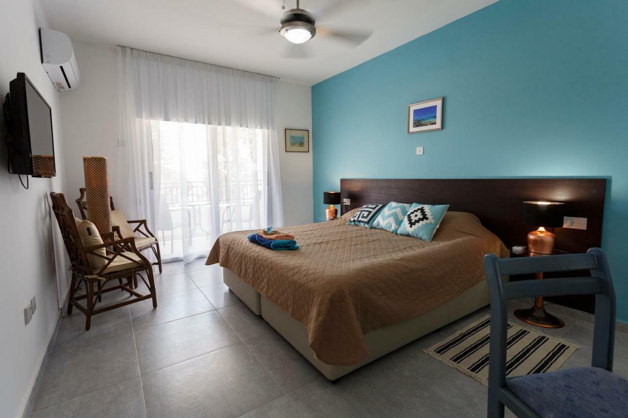 Διαμέρισμα Coral Bay Sea Breeze - 3 Bedroom Πέγεια