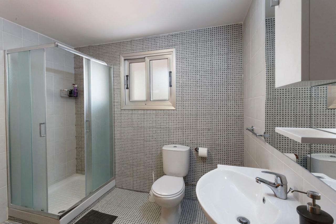 Coral Bay Sea Breeze - 3 Bedroom * Péjia